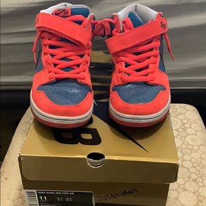 Nike dunk mid Spider-Man